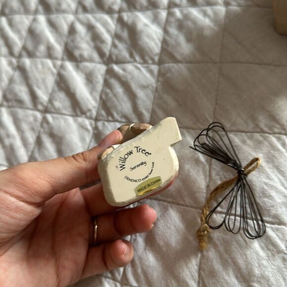 Willow Tree Set - Serenity, Prayer, Friendship - Picture 6 of 7